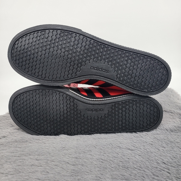 New Adidas Daily 3.0 Sneaker - Men's - Picture 7 of 7